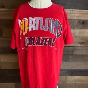 Portland trailblazers nutmeg‎ mills red shirt Med